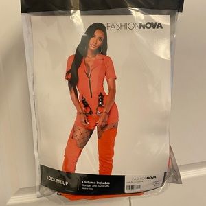 Lock me up costume